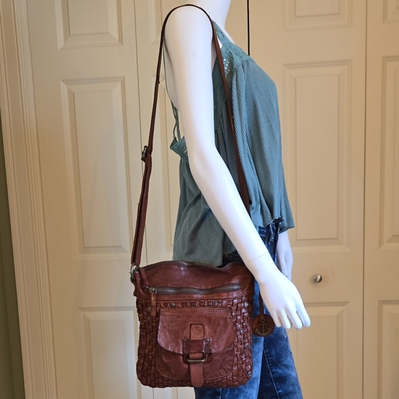 Harbour 2nd Brown Woven Leather Crossbody Bag - Picture 2 of 6